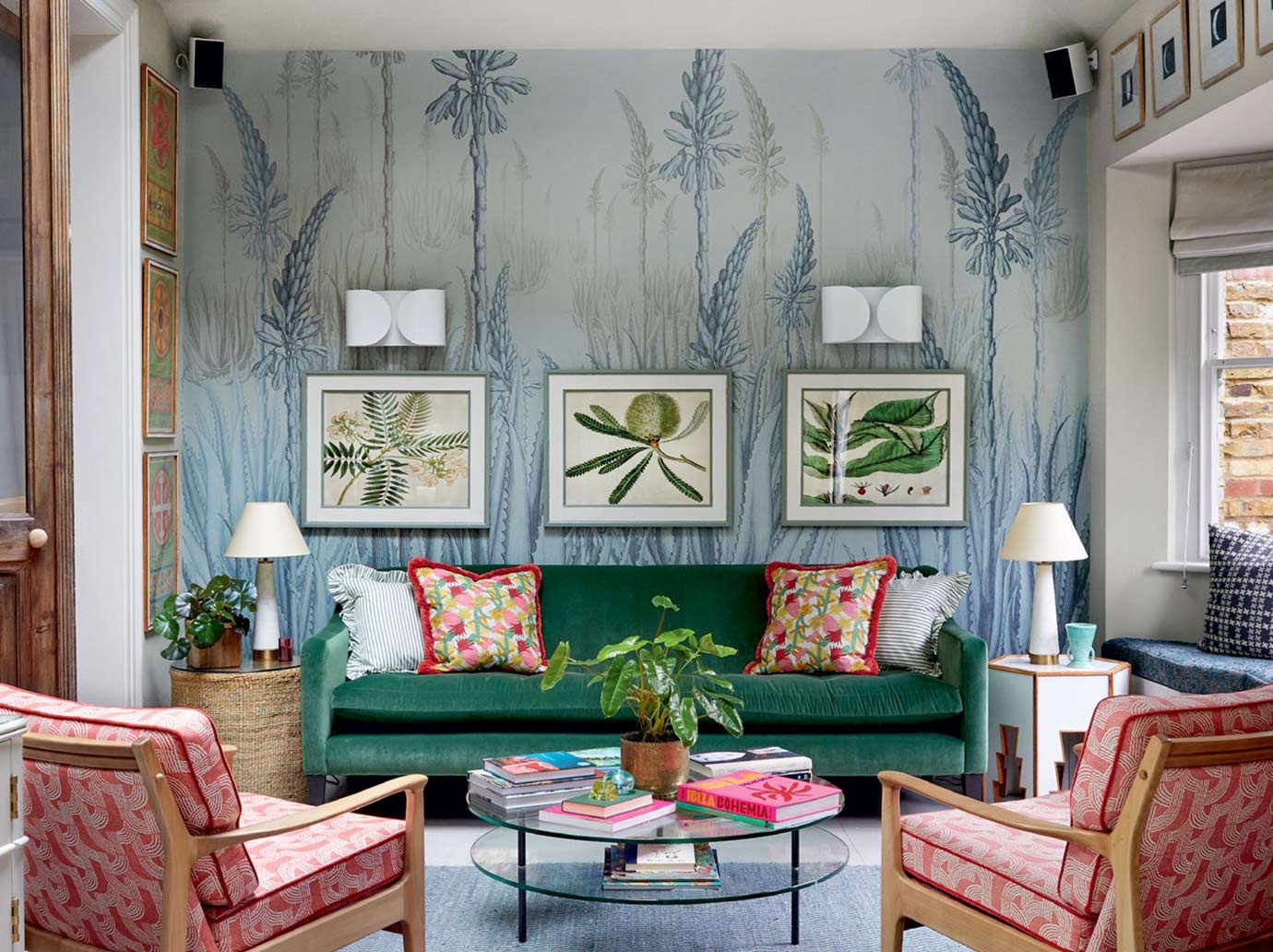 Aloe Vera design in the garden room of a residential home